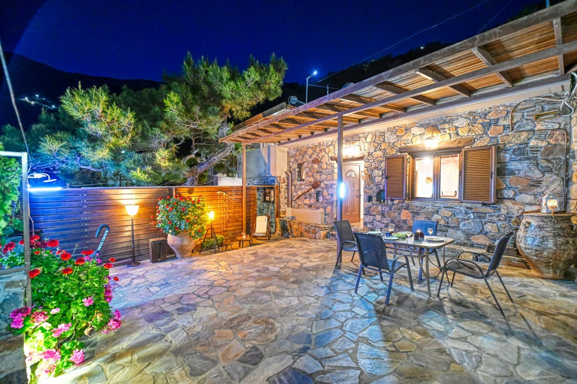"Pefkopetro" Traditional House Keramotí Dış mekan fotoğraf