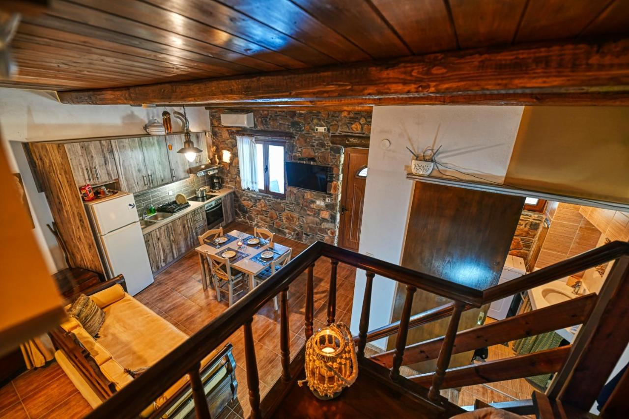 "Pefkopetro" Traditional House Keramotí Dış mekan fotoğraf