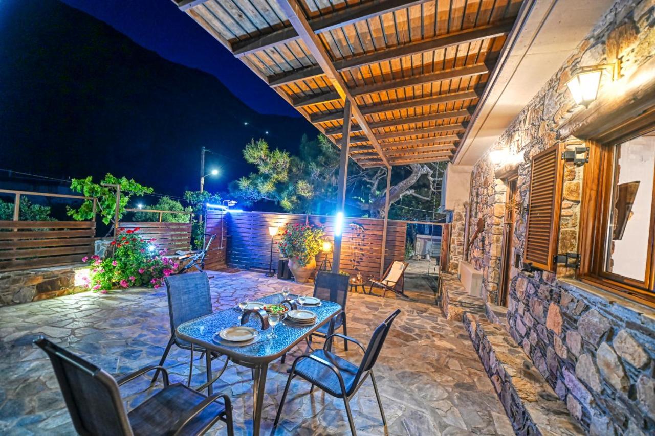 "Pefkopetro" Traditional House Keramotí Dış mekan fotoğraf