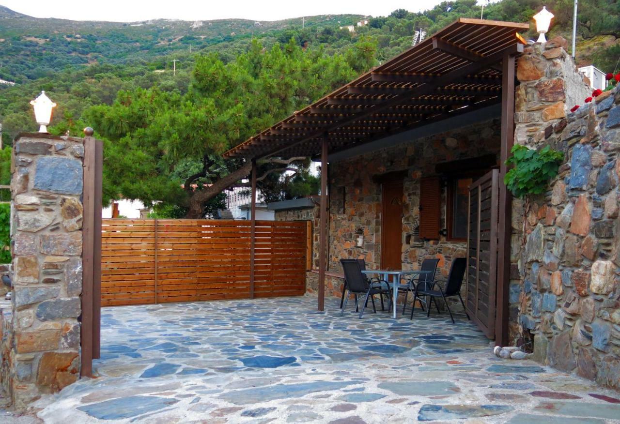 "Pefkopetro" Traditional House Keramotí Dış mekan fotoğraf