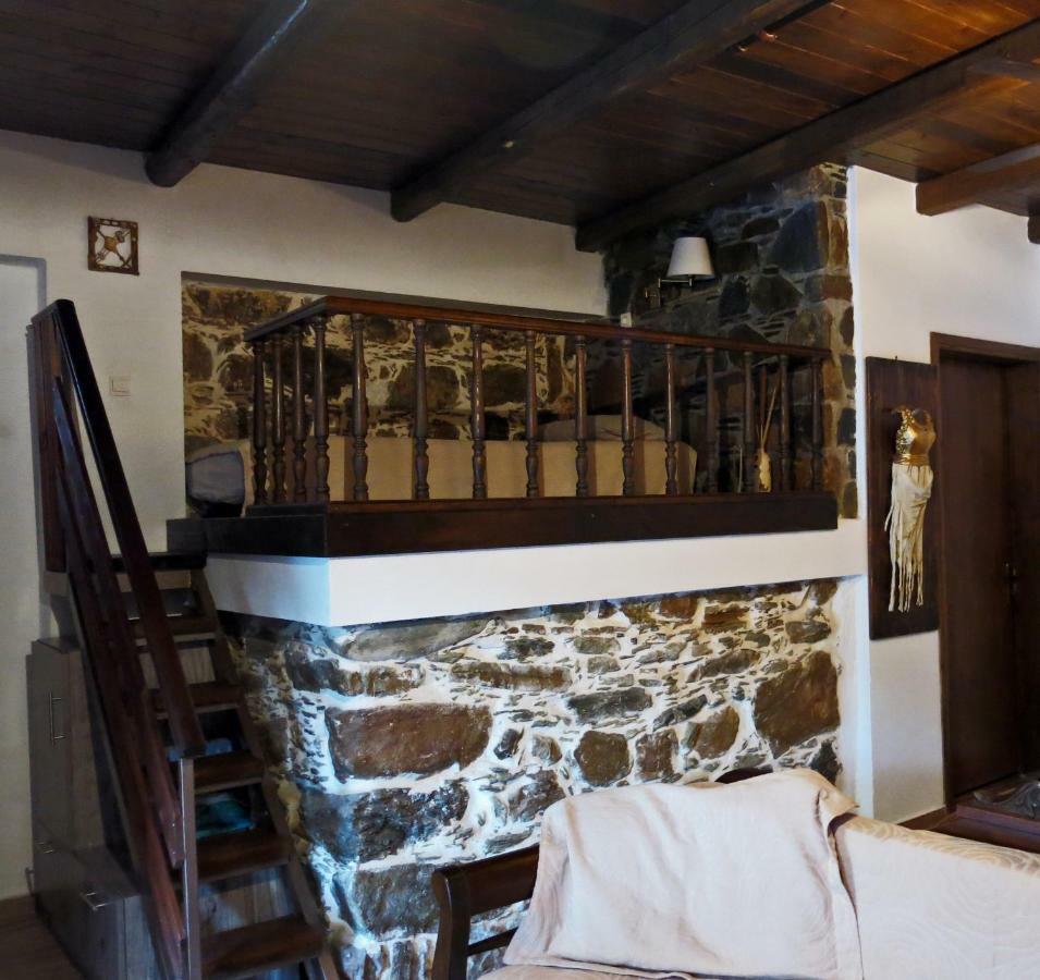 "Pefkopetro" Traditional House Keramotí Dış mekan fotoğraf